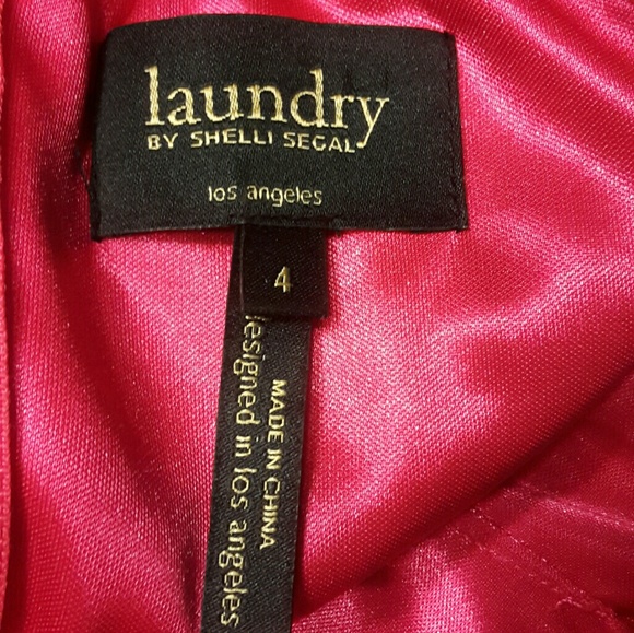 Dress - Picture 3 of 3